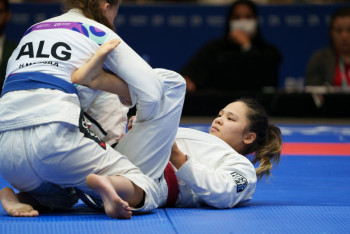 Фотография к новости: Жибек Кулумбетова завоевала серебро в джиу-джитсу на Исламских играх