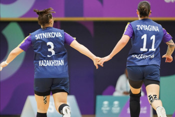 Фотография к новости: Исламские игры: Женская сборная Казахстана по гандболу заняла второе место