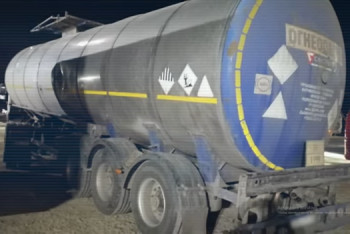 Фотография к новости: В Актюбинской области контрабандисты вывезли за рубеж нефтепродукты на 15 млн долларов