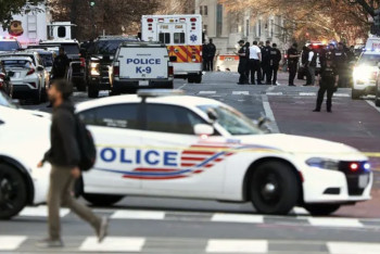 Фотография к новости: В МИРЕ: США приостановили выдачу виз, Папа Римский в Стамбуле, смертельная вакцина