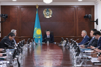 Фотография к новости: Бектенов: Господдержка будет оказываться только добросовестным поставщикам медпродукции