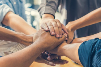 Фотография к новости: Казахстанцы всё реже становятся волонтёрами