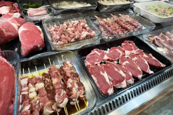 Фотография к новости: Слабый контроль ставит под сомнение качество мяса в стране - сенатор