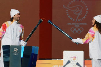 Фотография к новости: В Италии стартовало путешествие олимпийского огня зимних Игр-2026