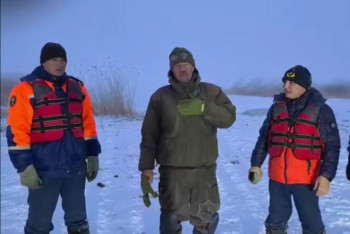 Фотография к новости: Спасатели ВКО нашли потерявшегося на рыбалке мужчину