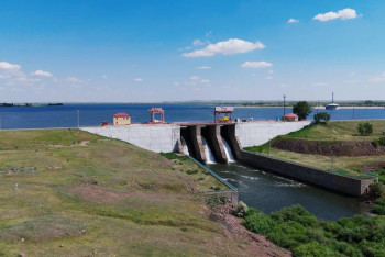 Фотография к новости: Казахстан готовится к паводкам — в регионах обновляют гидросооружения и очищают русла рек