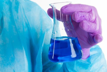 Фотография к новости: Учитель химии в СКО получила ожоги во время урока