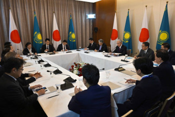 Фотография к новости: Токаев встретился с членами Японской парламентской лиги дружбы с Казахстаном