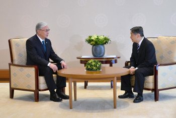 Фотография к новости: Токаев провел встречу с Императором Японии Нарухито