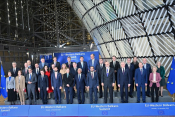 Фотография к новости: В Брюсселе проходит последний в 2025 году саммит ЕС