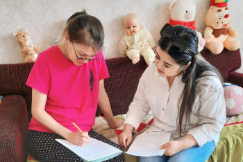 Фотография к новости: В Казахстане снизилась смертность детей на дому благодаря патронажной службе