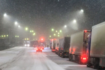 Фотография к новости: Непогода осложнит движение на трассах 10 регионов Казахстана