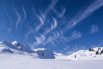 Фотография к новости: В Турции три пастуха оказались под снежной лавиной