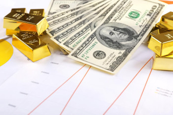 Фотография к новости: Куда вкладывать деньги в 2026 году: экономисты назвали самые надёжные варианты