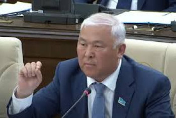 Фотография к новости: Чтобы города были удобны для граждан – Абенов о Строительном кодексе