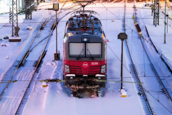 Фотография к новости: Циклон "Элли" парализовал железные дороги на севере Германии