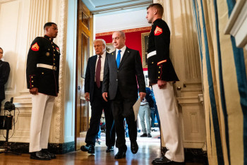 Фотография к новости: Лидеры США и Израиля обсудили ситуацию вокруг Ирана