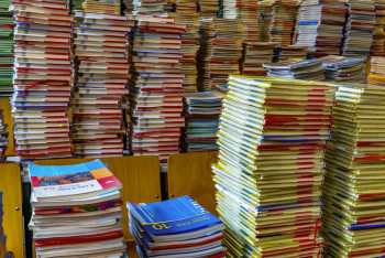 Фотография к новости: В Казахстане ужесточили требования к школьным учебникам после проверки аудиторов