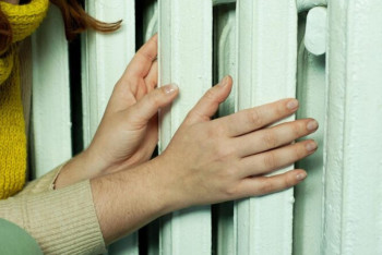 Фотография к новости: Порыв на теплотрассе снова оставил без отопления жителей Темиртау