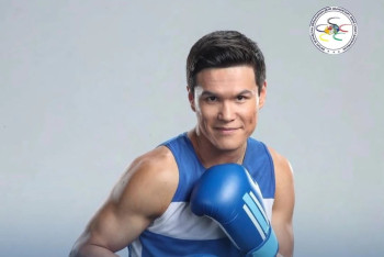 Фотография к новости: Данияр Елеусинов высказался об отношениях с Геннадием Головкиным