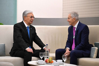 Фотография к новости: Токаев провел ряд встреч в Давосе