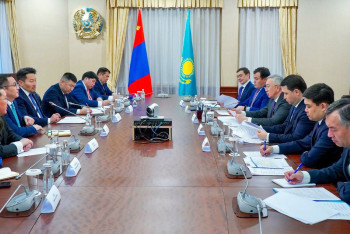 Фотография к новости: Казахстан и Монголия планируют увеличить товарооборот до $500 млн