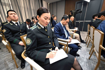 Фотография к новости: АФМ поручено усилить аналитику с использованием ИИ для защиты финансовой системы