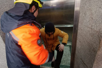 Фотография к новости: Подросток застрял в лифте в Астане