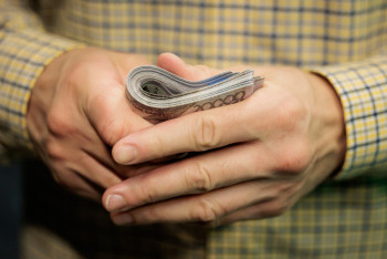 Фотография к новости: Соцпомощь только для нуждающихся казахстанцев: кто останется без поддержки