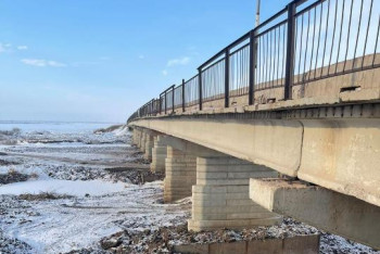 Фотография к новости: Подготовка к паводкам: в Акмолинской области восстанавливают мост