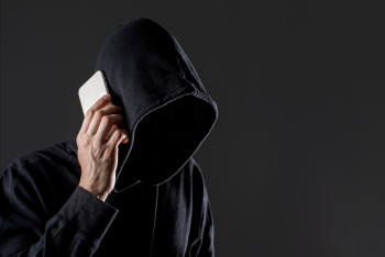 Фотография к новости: Столичный сталкер осужден на 100 часов общественных работ