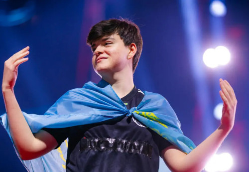 Фотография к новости: Казахстанский киберспортсмен molodoy вошёл в число лучших игроков