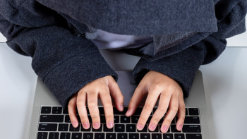 Фотография к новости: Интернет-знакомства обернулись шантажом: в Талдыкоргане осудили банду вымогателей