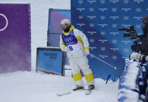 Фотография к новости: ОИ-2026: Как выступили казахстанки в соревнованиях по параллельному могулу