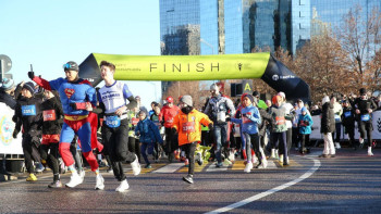 Фотография к новости: Первый забег сезона в Алматы объединил 22 страны