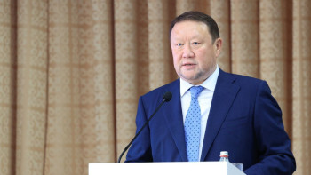 Фотография к новости: Кумар Аксакалов потребовал усилить подготовку к паводкам: "Три лодки на весь район — недопустимо!"