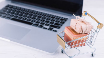 Фотография к новости: В Казахстане вводят новые правила интернет-покупок: появятся НДС и отдельная декларация