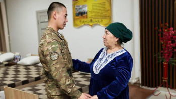 Фотография к новости: Родителям покажут, в каких условиях служат их дети – МВД