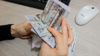 Фотография к новости: Социальная помощь не назначается автоматически — Минтруда опровергло фейк