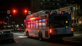 Фотография к новости: Жезказганцы жалуются на грязные автобусы