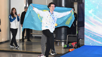 Фотография к новости: Михаил Шайдоров вернулся в Казахстан