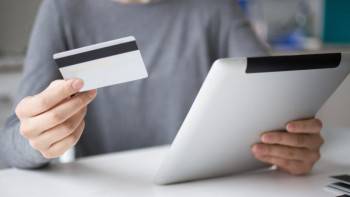 Фотография к новости: Казахстанку оштрафовали за сдачу банковских счетов мошенникам