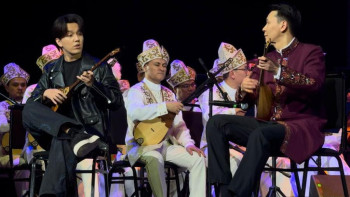 Фотография к новости: Димаш Кудайберген выступил на творческом вечере Абылая Тлепбергена