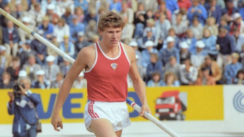 Фотография к новости: Выдающегося спортсмена хотят лишить звания Героя Украины за «подыгрывание России»