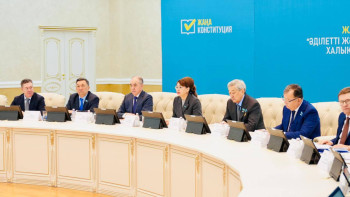 Фотография к новости: В ЗКО разъяснили ключевые новеллы проекта обновленного Основного закона