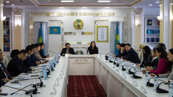 Фотография к новости: Молодые ученые обсудили ключевые аспекты проекта новой Конституции Казахстана