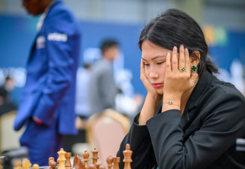 Фотография к новости: Бибисара Асаубаева вошла в десятку сильнейших шахматисток мира