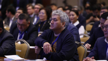 Фотография к новости: Данияр Ашимбаев: Кампания по новой Конституции выходит на этап мобилизации