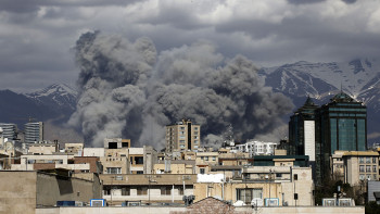 Фотография к новости: Тегеран заявил о готовности к продолжительному конфликту с США