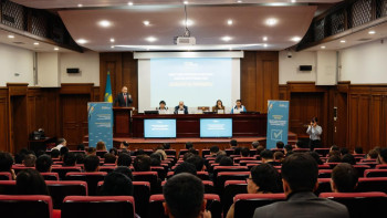 Фотография к новости: В МКИ обсудили ключевые положения проекта новой Конституции